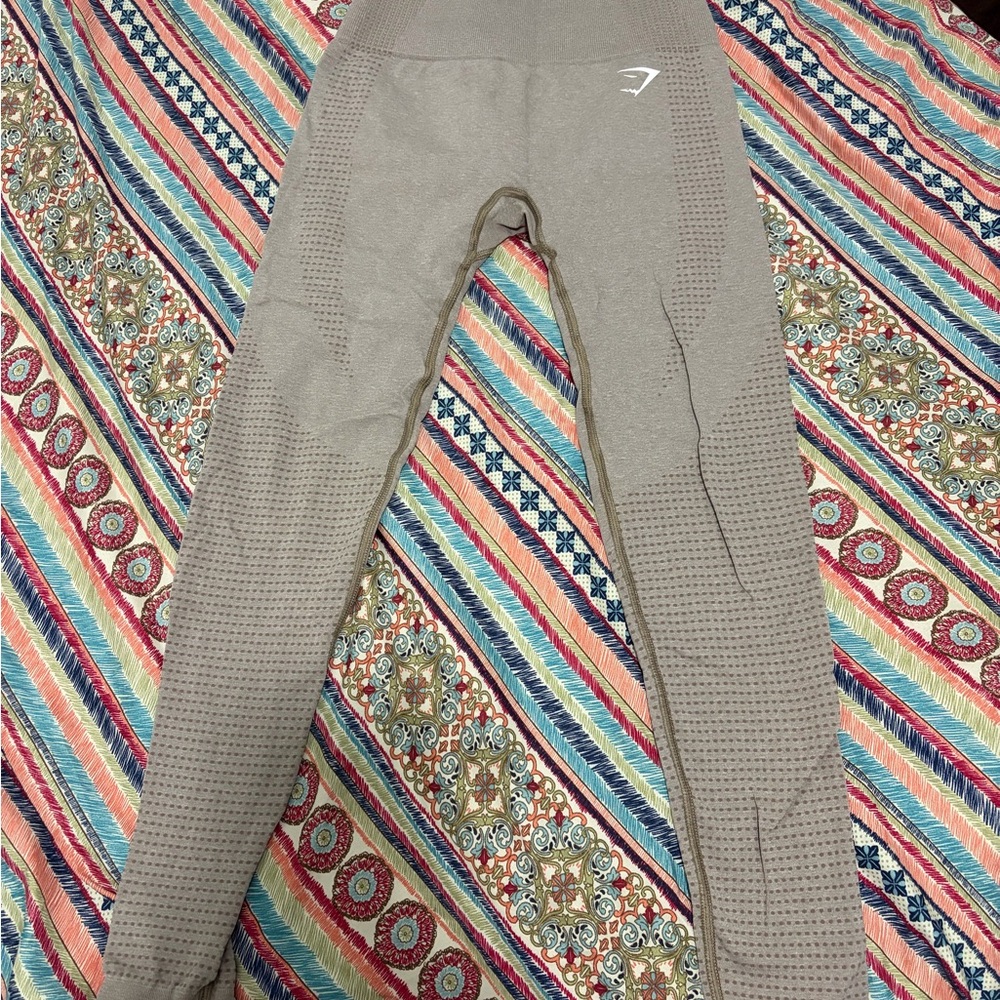 Gymshark Seamless High-Waist Leggings in Taupe Brown